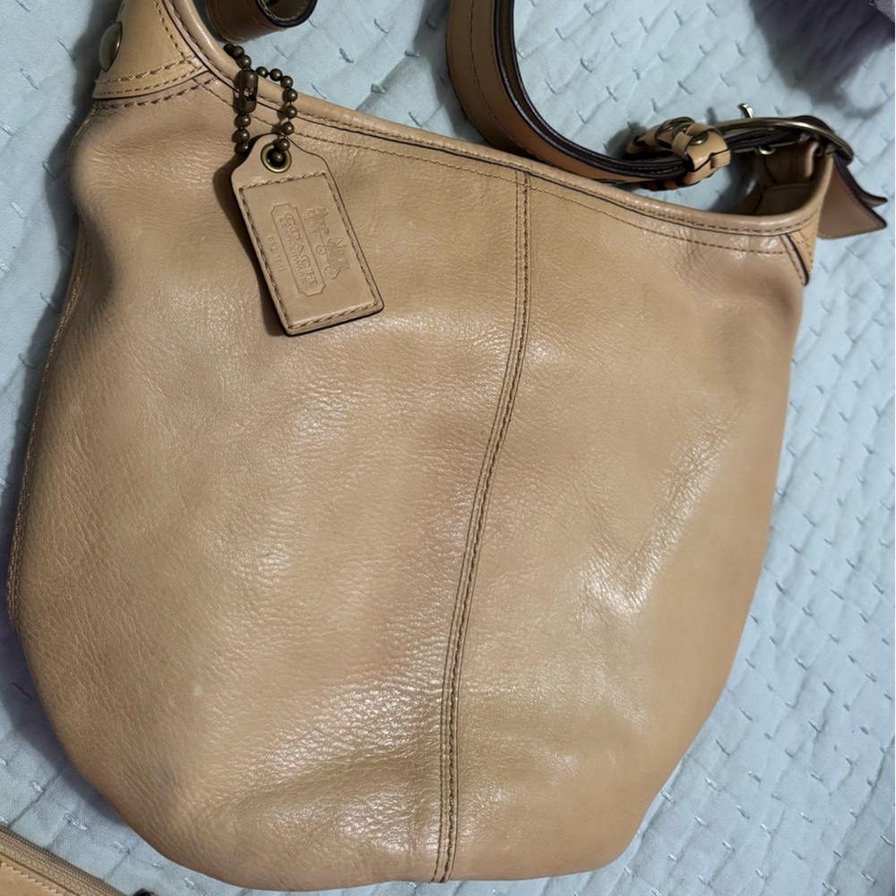 Coach Light Tan Leather Bucket Bag